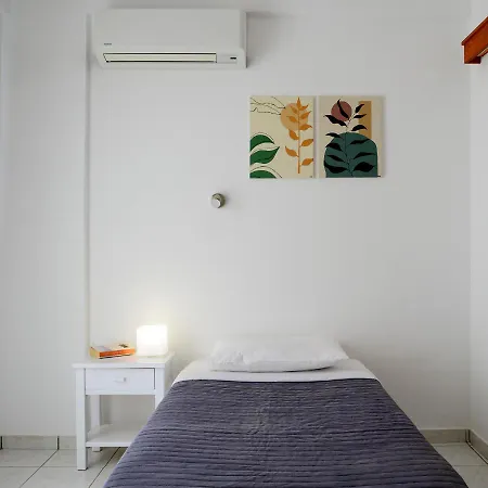 Marios Hotel apartamentowy Kamári